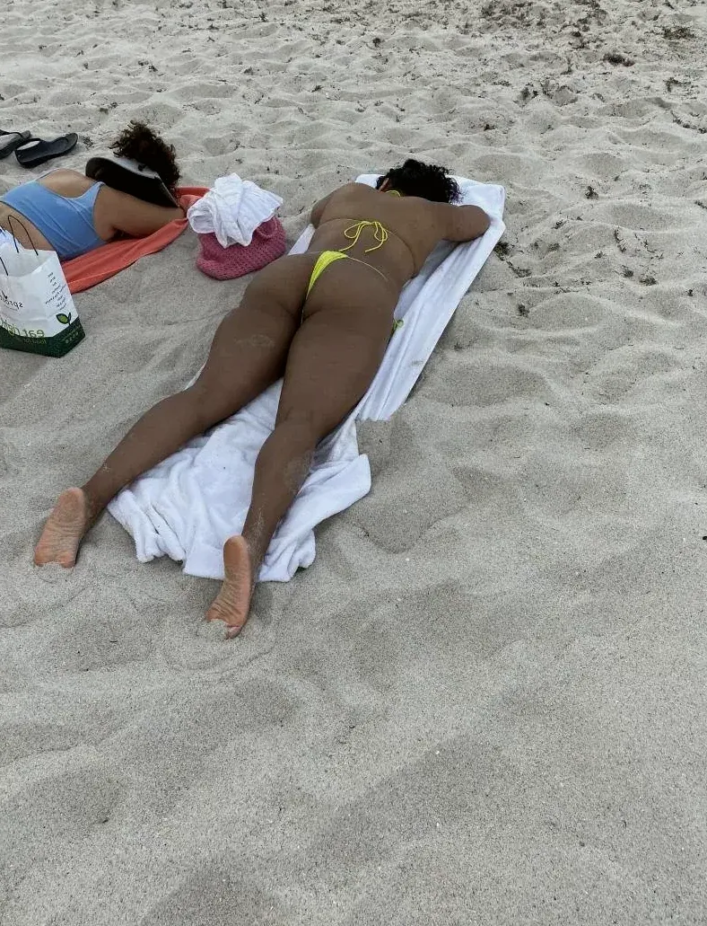 Girls for sex Carew